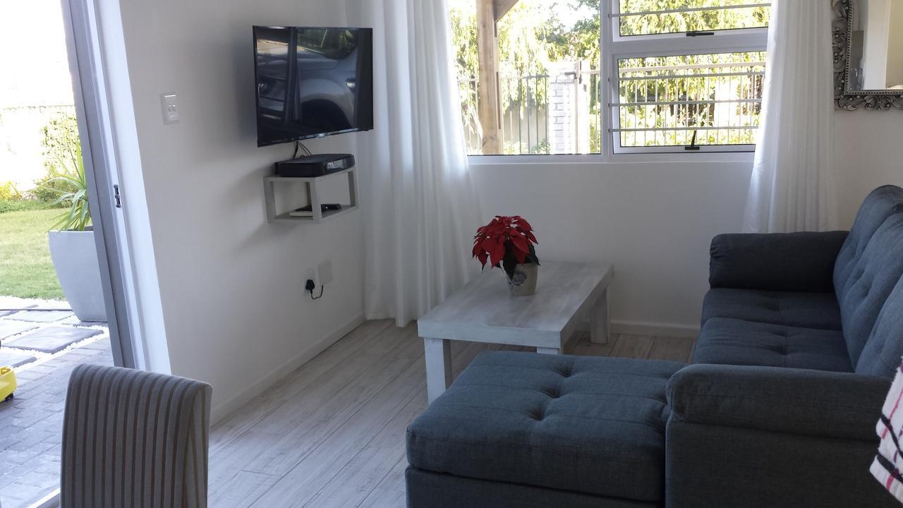29 Carissa Street Διαμέρισμα Somerset West Εξωτερικό φωτογραφία